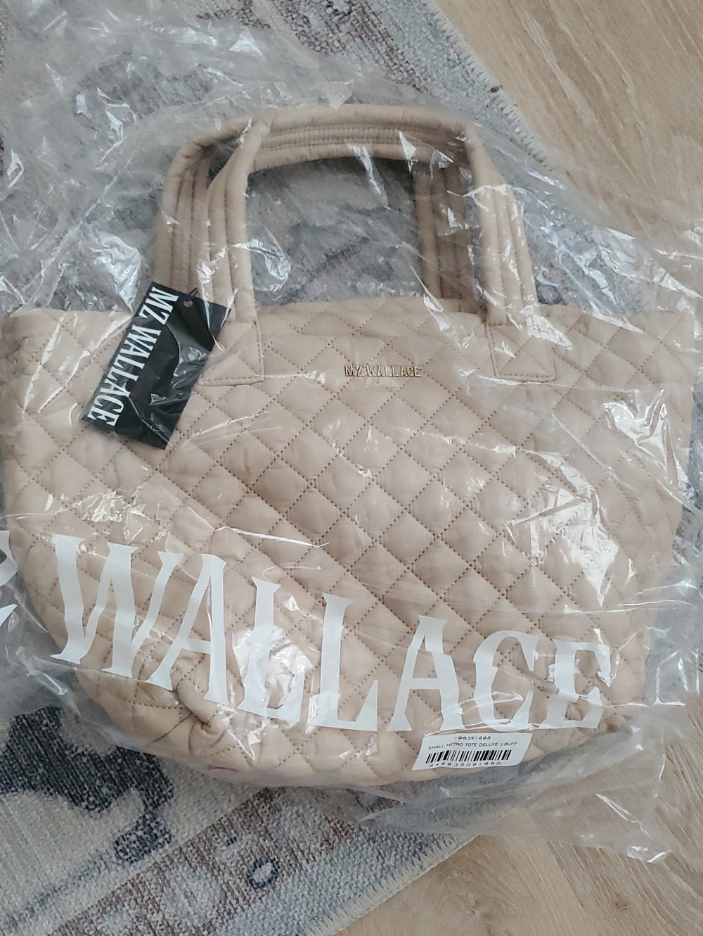 NWT MZ Wallace Neutral Quilted Small Metro Tote Deluxe Bag Zip Tote Buff - Picture 2 of 12
